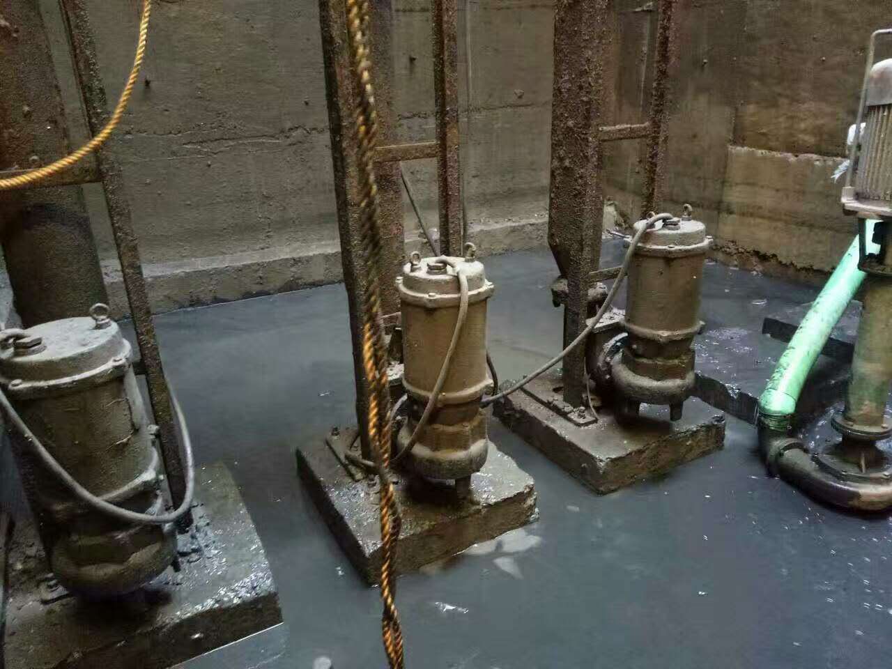 沁源污水池清理